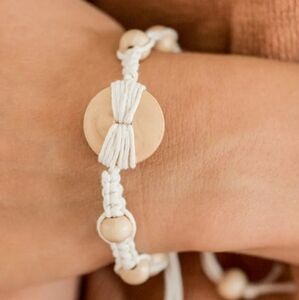 Papparazzi The Road Knot Taken Bracelet NWT